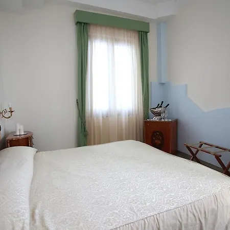 Grand Sant'orsola Hotel 4*
